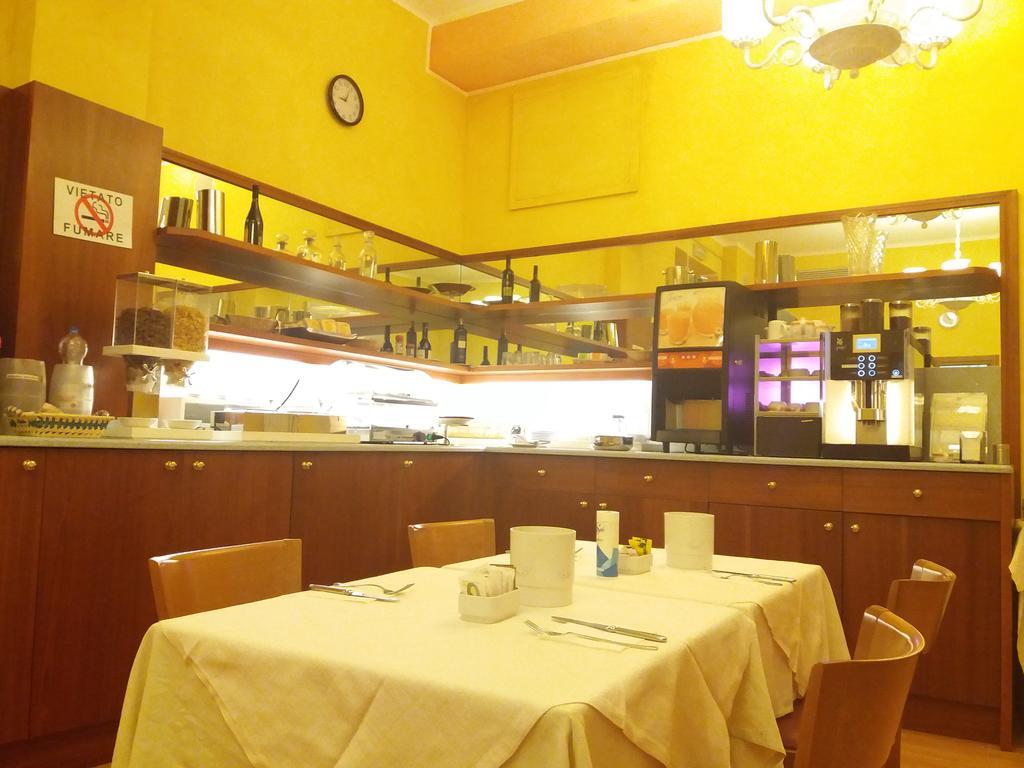 Hotel Boston Milano Ngoại thất bức ảnh